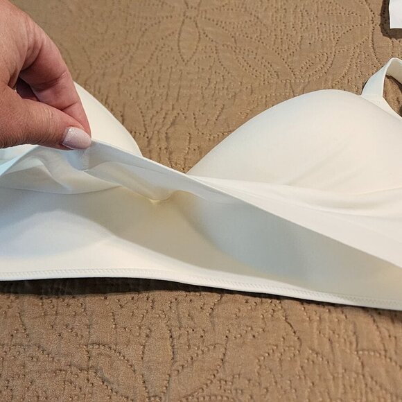 Soma Lightly Padded Bra Size 42D Off white Enbliss Wireless Soft Cup - Picture 5 of 5